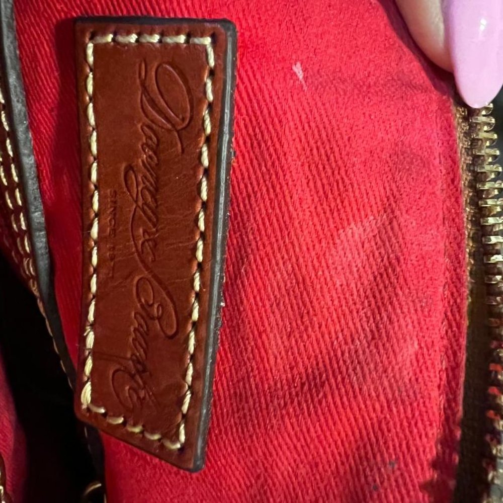 Dooney & Bourke - Picture 4 of 4